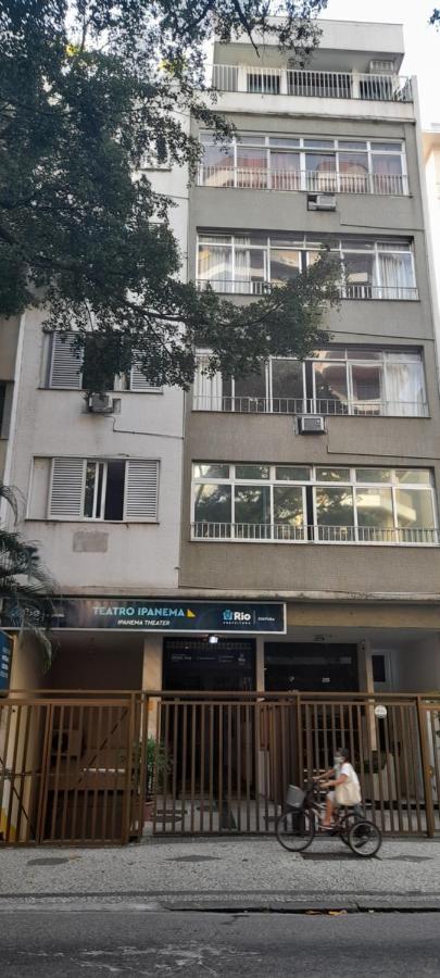 Charmosa Cobertura Em Ipanema Na Quadra Da Praia De Quarto, Sala, Terraco E Sauna ริโอเดจาเนโร ภายนอก รูปภาพ